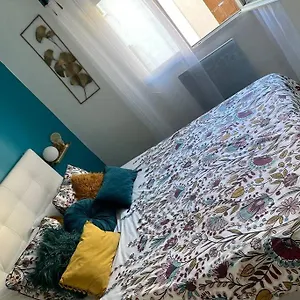 Appartement Petit appartement de 50 m2 entièrement rénové, Avignon