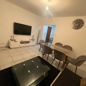 Appartement Grand Lumineux 75m2, Avignon