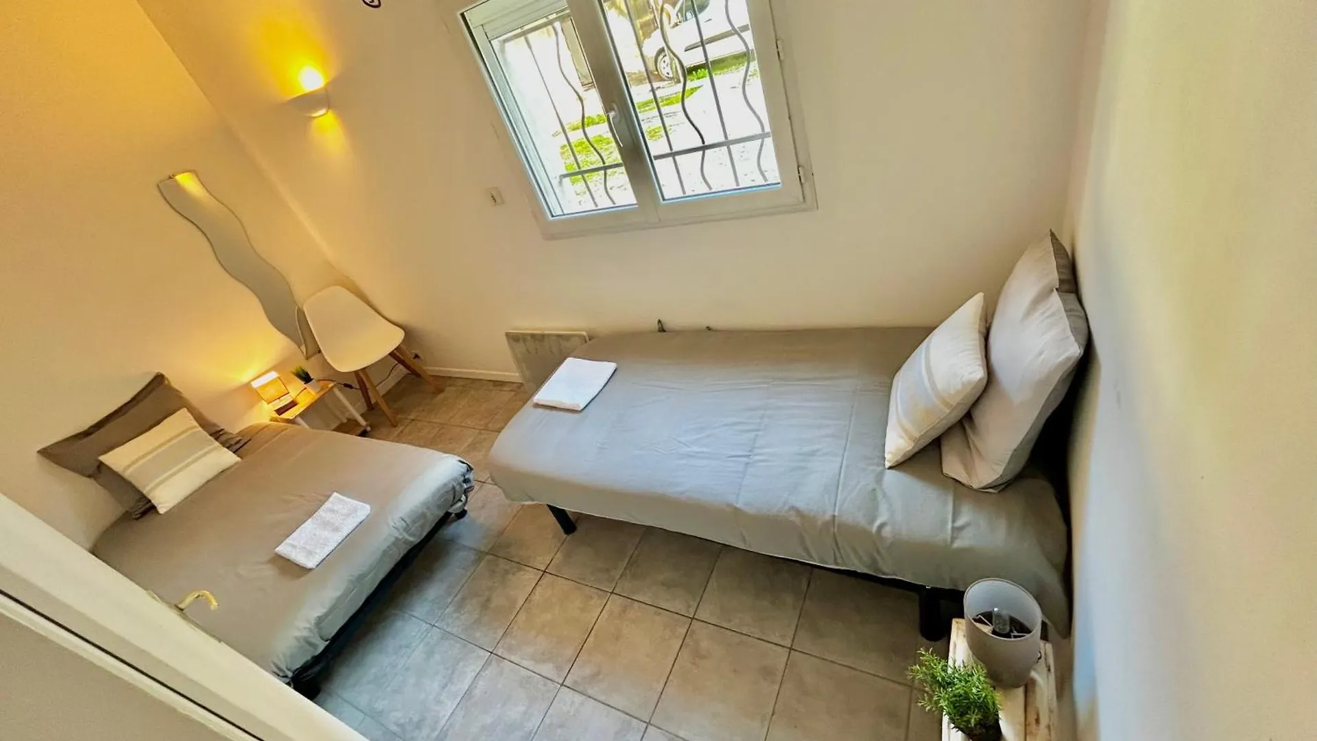 O'Berge & Chambres Avignone Bed & Breakfast