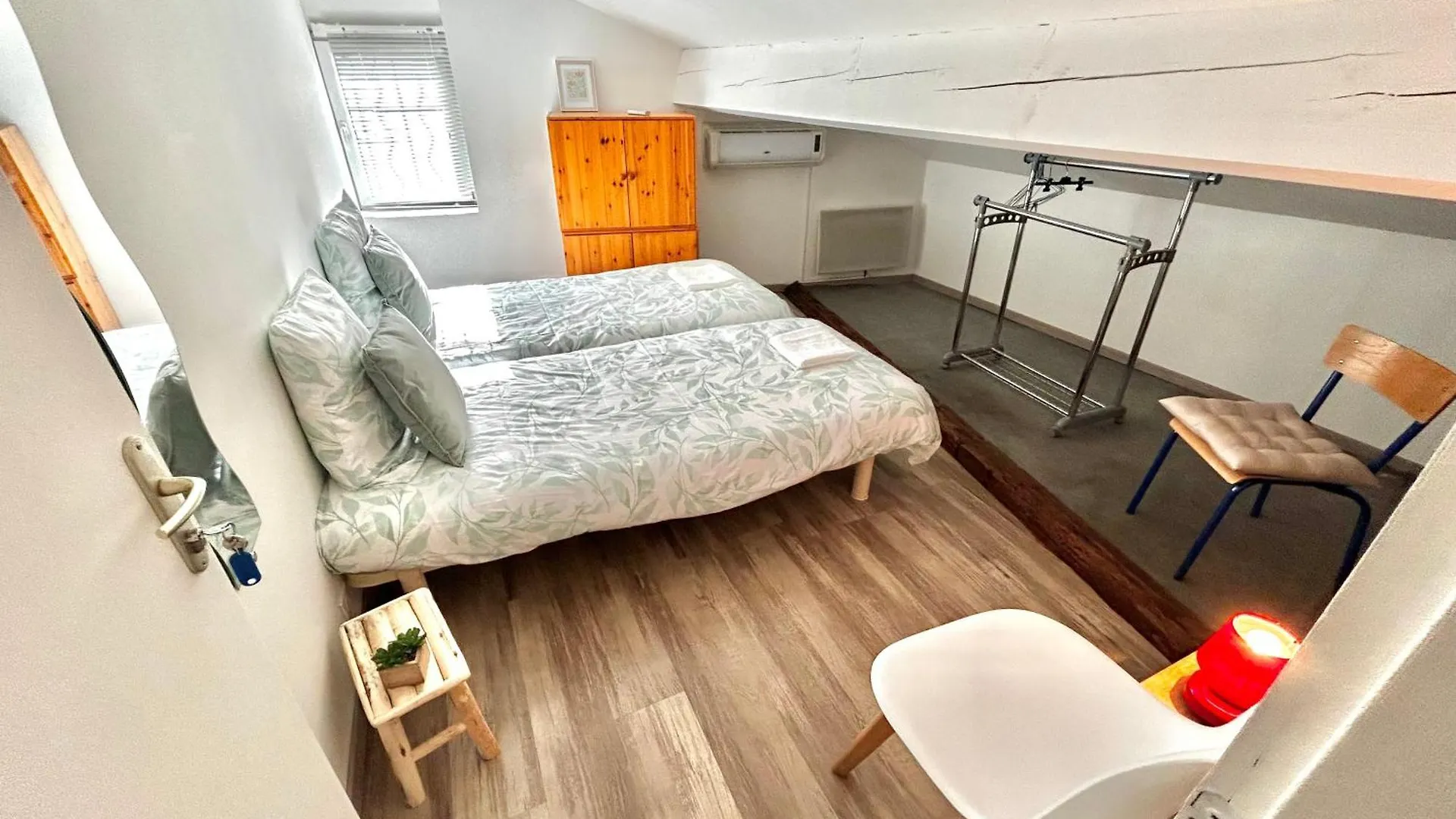O'Berge & Chambres Avignone Bed & Breakfast