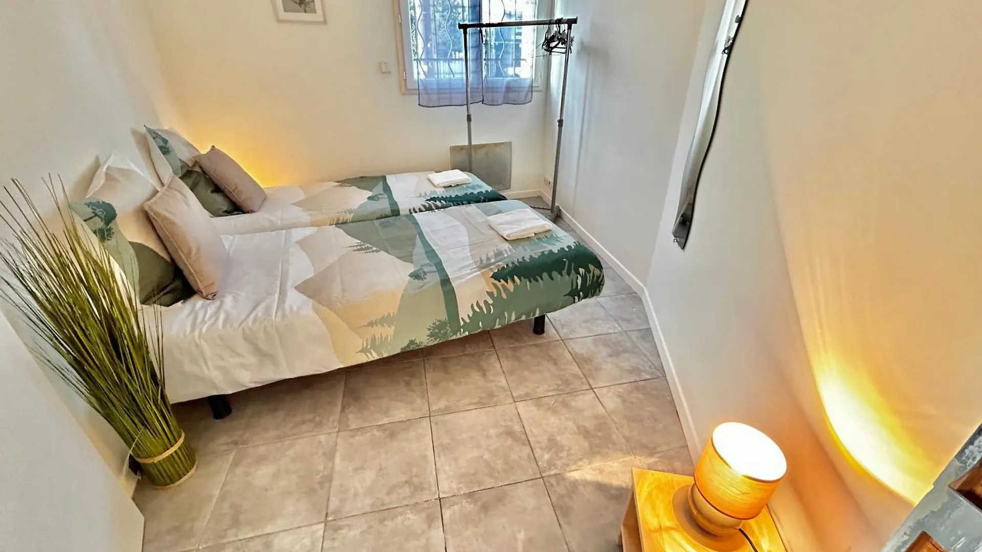 O'Berge & Chambres Avignone Bed & Breakfast